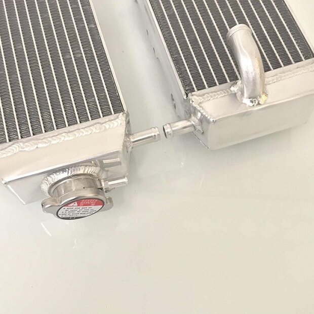 Satz Oversize Racing Aluminium Wasserkhler Yamaha YZ450F 06 NEU