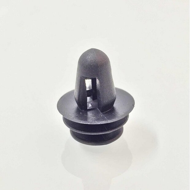 Arlows 10x Plastic Rivet Black Clip Holder 7,5mm Clamping 009