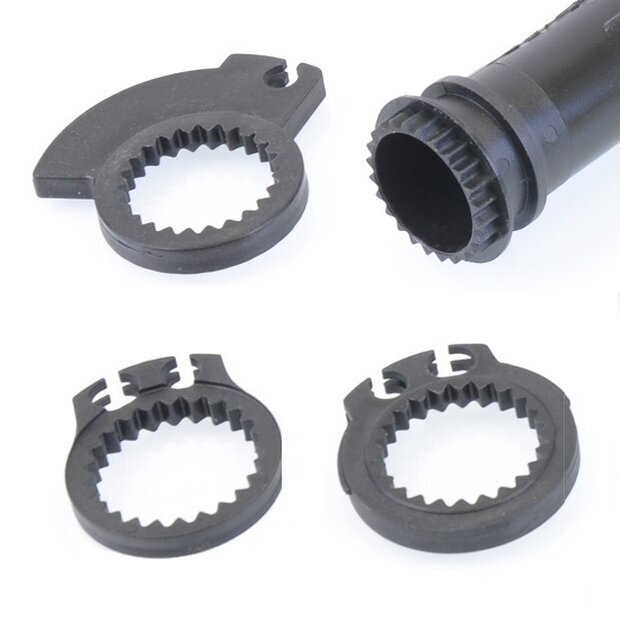 Arlows universal plastic throttle sleeve with 3x throttle cable adapter black