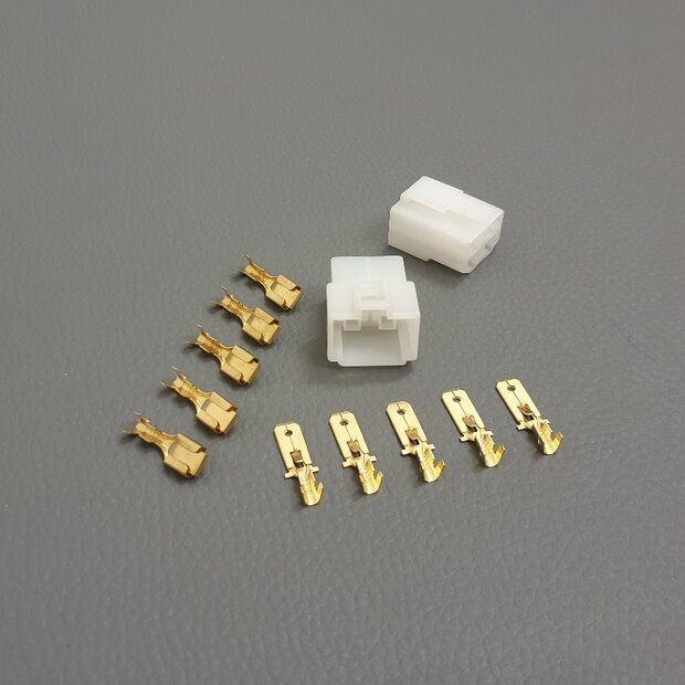 Universal connector 4-pin 6V 12V 24V plug blinker tail...
