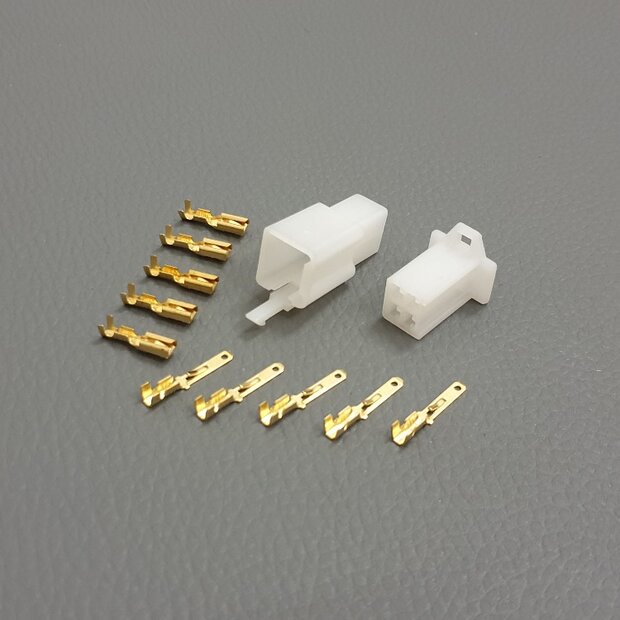 Universal connector 4-pin 6V 12V 24V plug blinker tail...